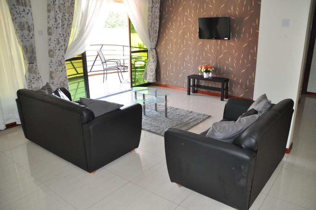 ג'ינג'ה Signature Hotel Apartments מראה חיצוני תמונה